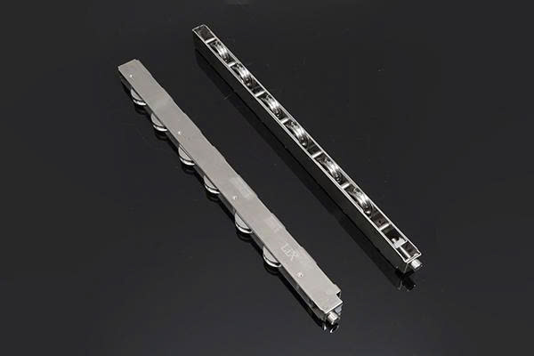 Lix Vietnam – Nhà Cung Cấp Phụ Kiện Nhôm Kính Uy Tín Cho Công Trình Hiện Đại Bánh xe vòng bi inox cửa lùa