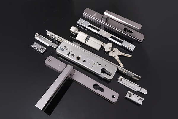 Báo Giá Khóa Tay Gạt Cửa nhôm Lix mới nhất 2025 – Đẹp, bền, cao cấp Bộ khóa tay gạt cửa nhôm đa điểm